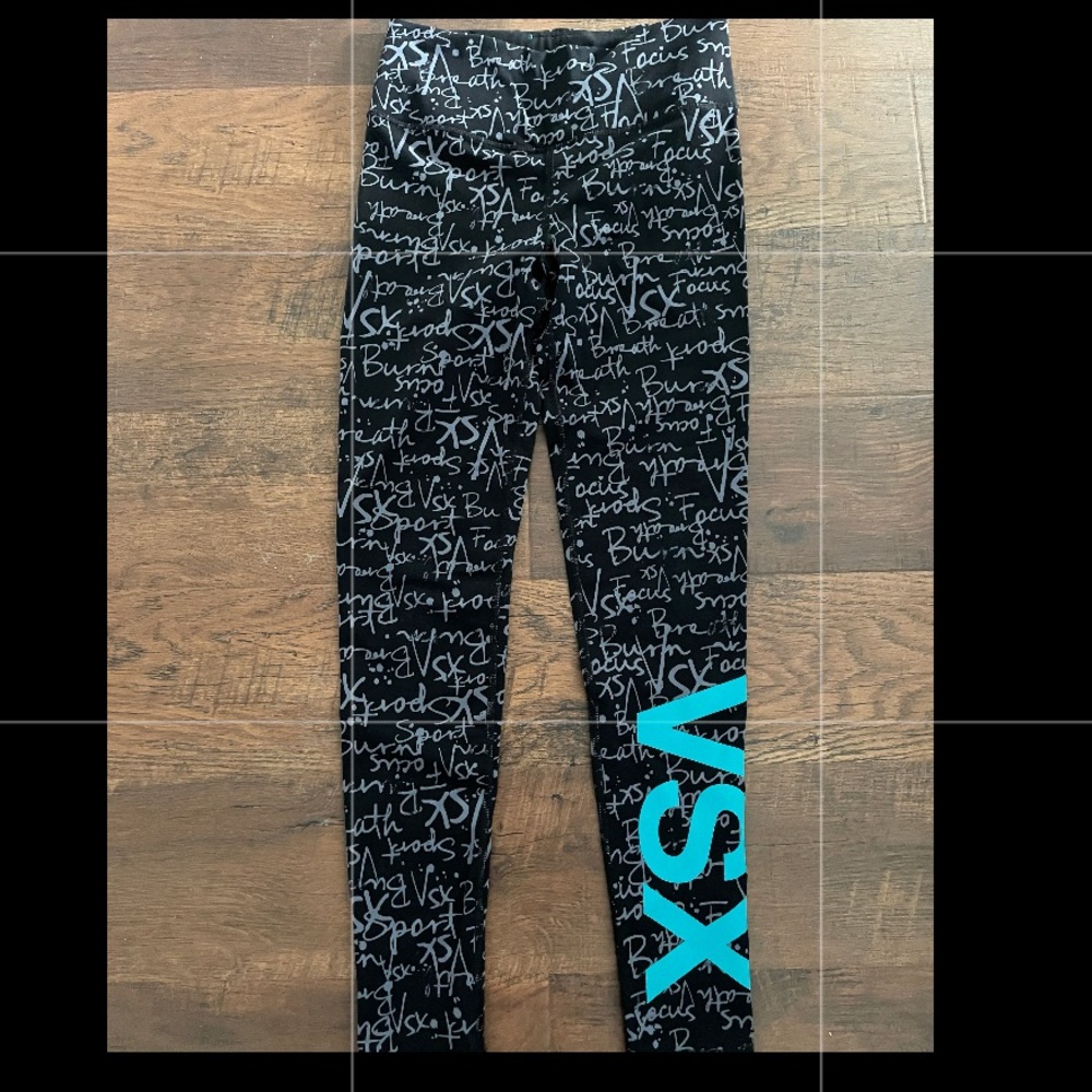 Victoria’s Secret Sport Legging